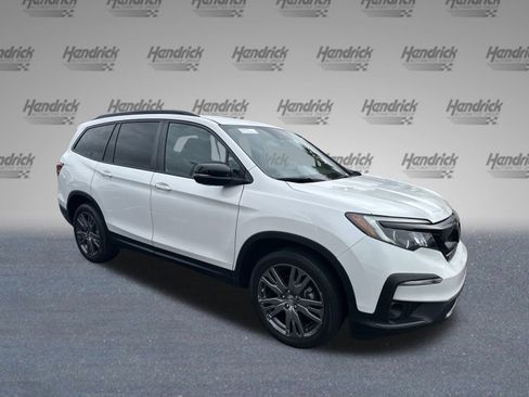 Used 2022 Honda Pilot Sport image 2
