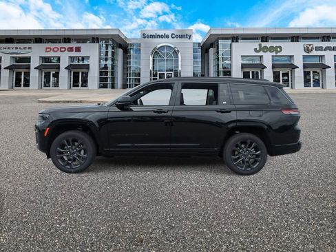 New 2026 Jeep Grand Cherokee L Limited AWD/4WD image 5