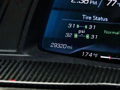Used 2021 Chevrolet Corvette Stingray Premium Cpe w/ Z51 Performance Package RWD image 79