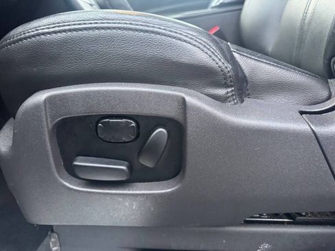 Used 2014 Lincoln MKT AWD w/ Equipment Group 201A image 13