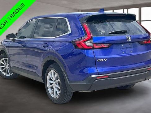 Used 2025 Honda CR-V EX image 4