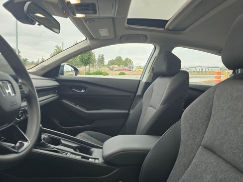 Used 2023 Honda Accord EX image 23