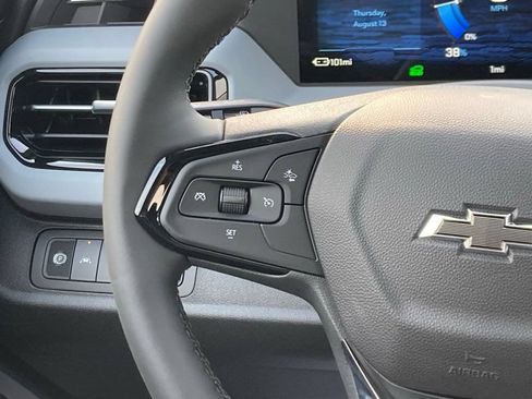 New 2027 Chevrolet Bolt LT w/ Comfort Package FWD image 8