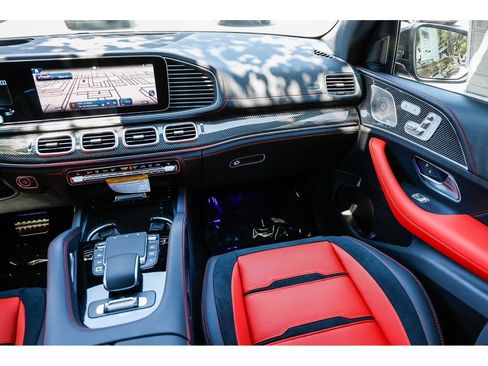 New 2025 Mercedes-Benz GLE 53 AMG 4MATIC image 15