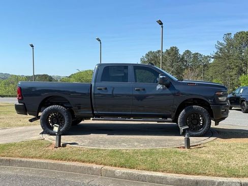 New 2026 RAM 2500 Tradesman AWD/4WD image 8