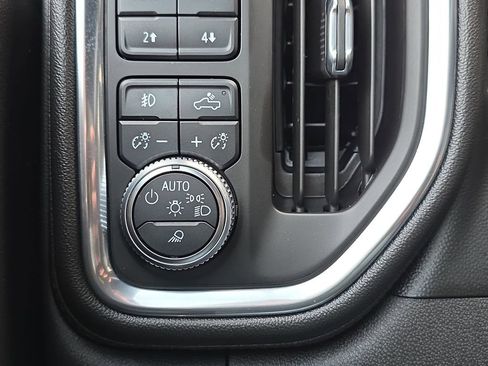 Used 2019 GMC Sierra 1500 AT4 w/ AT4 Preferred Package image 29