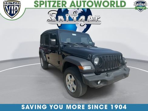 Used 2022 Jeep Wrangler Unlimited Sport AWD/4WD image 2