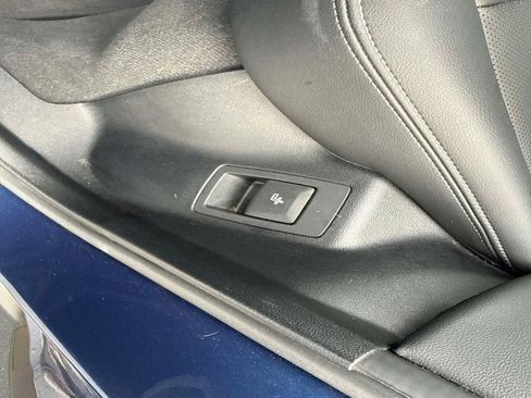 Used 2022 BMW X3 sDrive30i w/ Convenience Package image 11