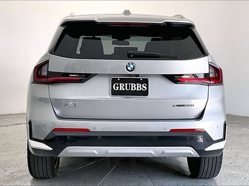 Used 2026 BMW X1 xDrive28i AWD/4WD image 5