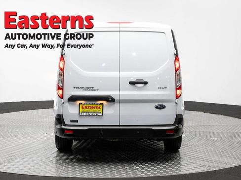 Used 2022 Ford Transit Connect XLT FWD image 6