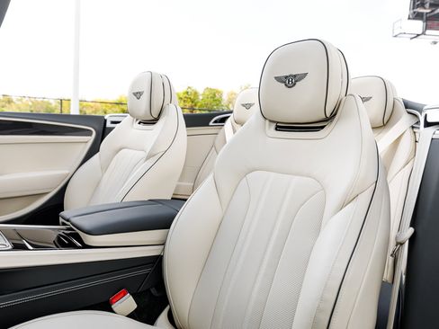 New 2026 Bentley Continental GTC image 26