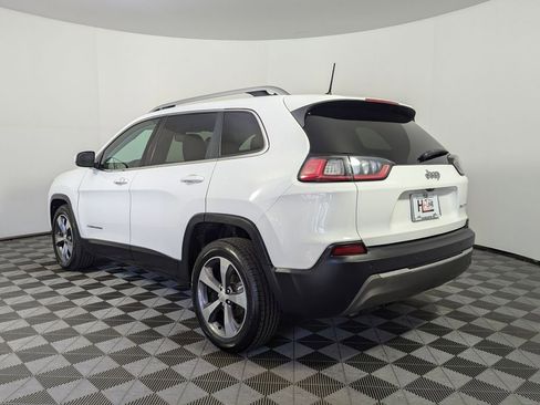 Used 2020 Jeep Cherokee Limited image 21