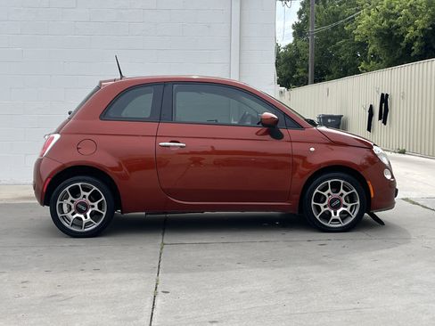 Used 2015 FIAT 500 Pop FWD image 9