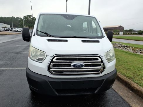 Used 2016 Ford Transit 350 XLT RWD image 2