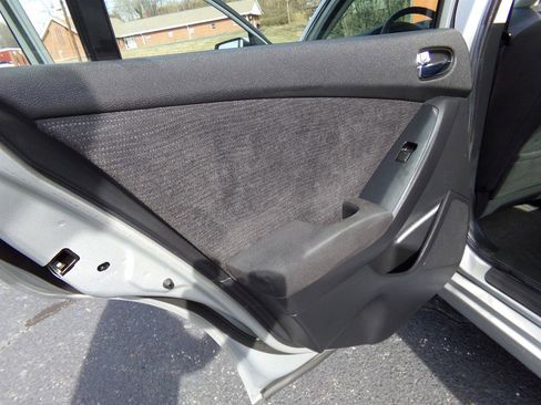 Used 2010 Nissan Altima 2.5 S image 46