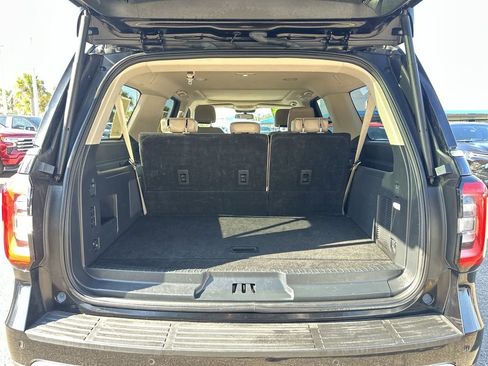 Used 2024 Ford Expedition Max Limited image 24