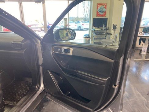 Used 2020 Ford Explorer 4WD Police Interceptor image 18