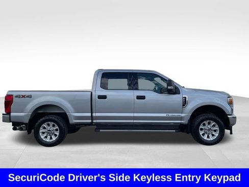 Used 2022 Ford F250 XLT w/ XLT Value Package AWD/4WD image 6