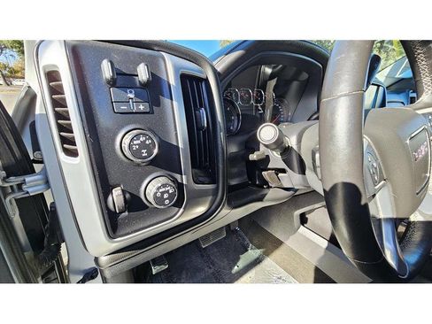 Used 2015 GMC Sierra 1500 SLT w/ SLT Crew Cab Value Package image 19