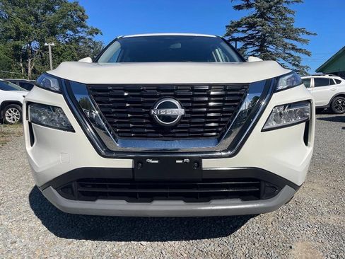 Used 2021 Nissan Rogue SV AWD/4WD image 3