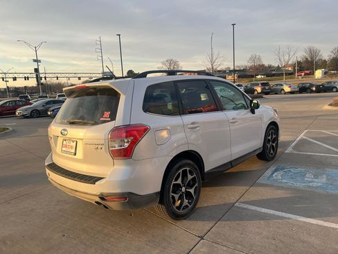Used 2014 Subaru Forester 2.0XT Touring w/ Popular Package #2 image 6