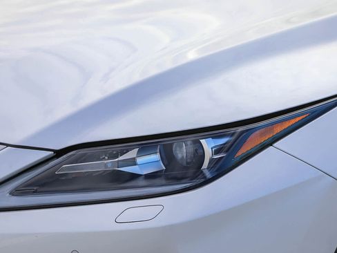 Used 2022 Lexus RX 350 FWD w/ Premium Package image 8