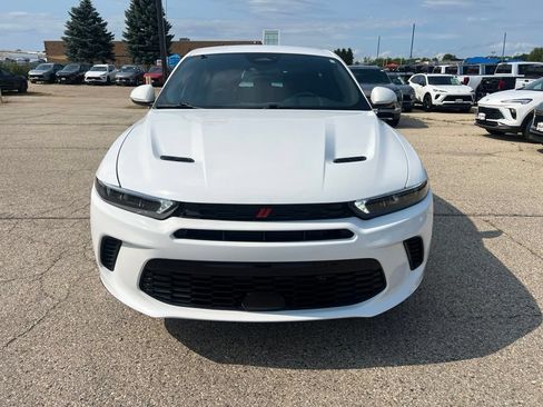 Used 2024 Dodge Hornet GT AWD/4WD image 3