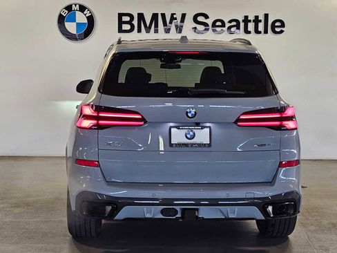New 2026 BMW X5 xDrive40i w/ M Sport Package AWD/4WD image 5