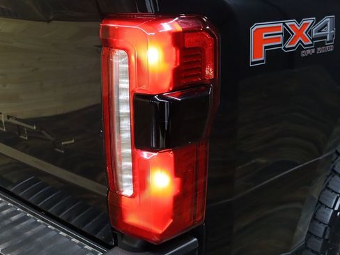 Used 2024 Ford F250 XL w/ STX Appearance Package AWD/4WD image 26