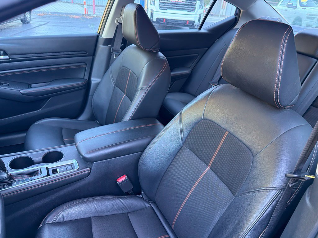 Used 2021 Nissan Altima 2.5 SR w/ SR Premium Package AWD/4WD image 9