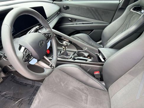 Used 2025 Hyundai Elantra N FWD image 21