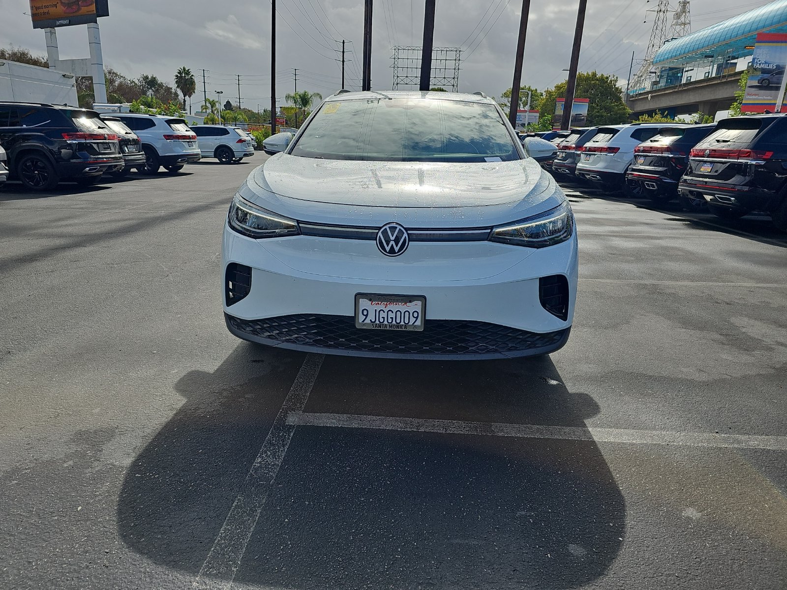Used 2023 Volkswagen ID.4 Pro RWD image 2