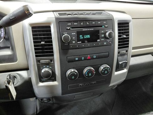 Used 2012 RAM 1500 Big Horn w/ Remote Start & Security Group image 30