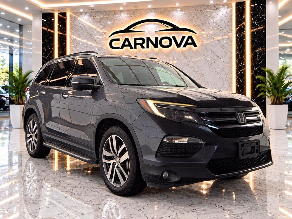 Used 2018 Honda Pilot Touring image 1