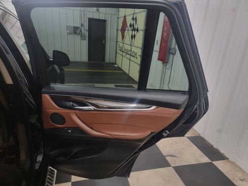 Used 2015 BMW X5 xDrive35i w/ Premium Package AWD/4WD image 20