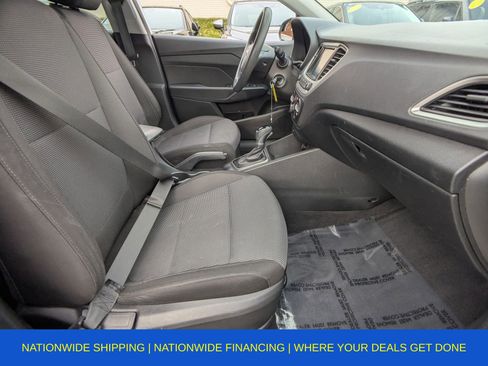 Used 2019 Hyundai Accent SEL image 17