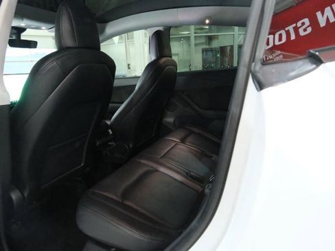 Used 2021 Tesla Model Y 2WD image 20