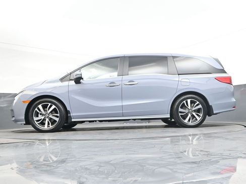 Used 2023 Honda Odyssey Touring image 36