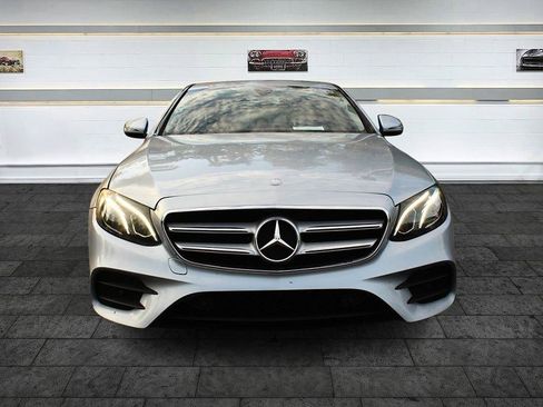Used 2017 Mercedes-Benz E 300 image 2