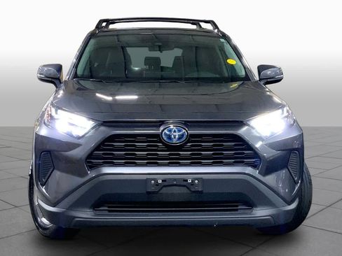 Certified 2023 Toyota RAV4 XLE w/ Convenience Package AWD/4WD image 4