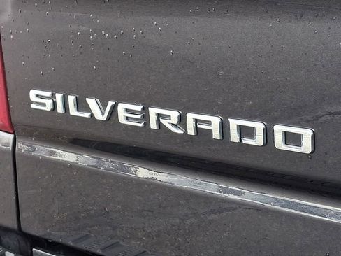 Used 2022 Chevrolet Silverado 1500 Custom Trail Boss image 33