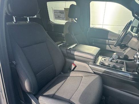 Certified 2021 Ford F150 XLT w/ Equipment Group 302A High image 32