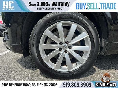 Used 2016 Volvo XC90 T6 Momentum w/ Momentum Plus Package AWD/4WD image 10