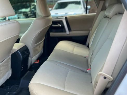 Used 2017 Toyota 4Runner SR5 Premium AWD/4WD image 11