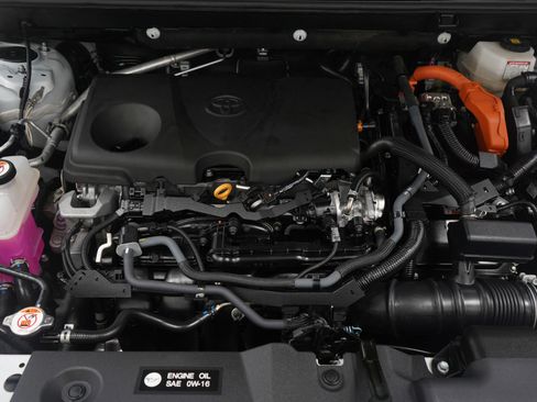 Used 2023 Toyota RAV4 Limited AWD/4WD image 26