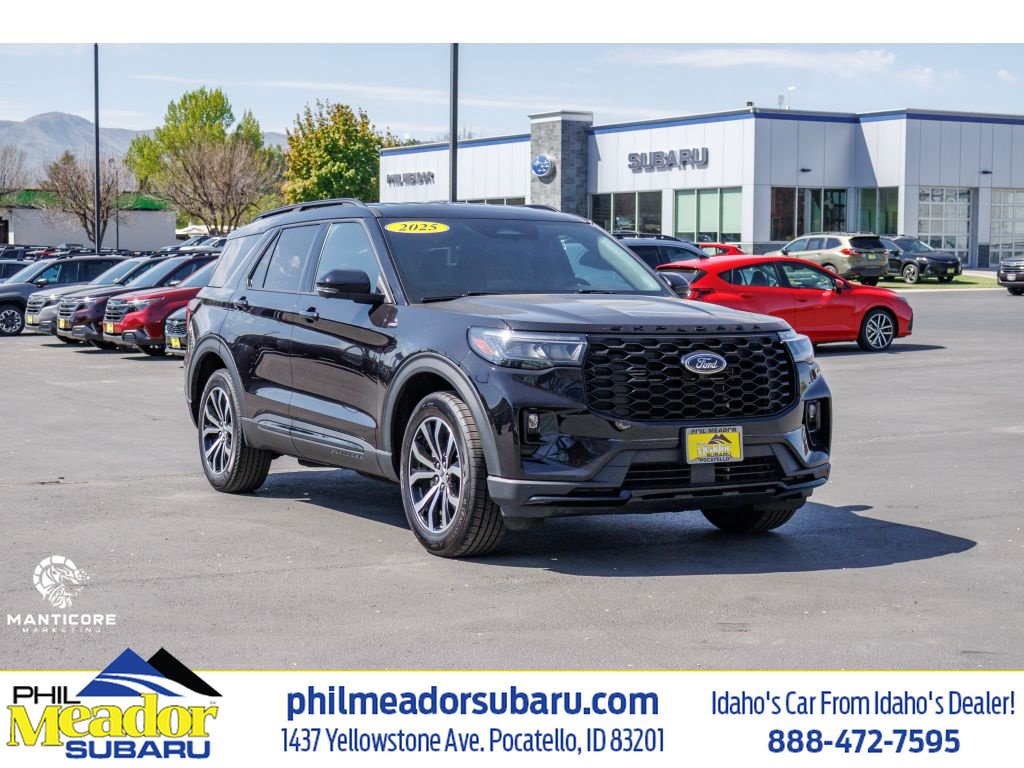 Used 2025 Ford Explorer ST-Line AWD/4WD image 1
