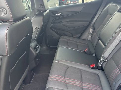 Used 2024 Chevrolet Equinox RS FWD image 3