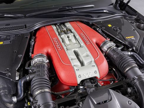 Certified 2021 Ferrari 812 GTS image 62