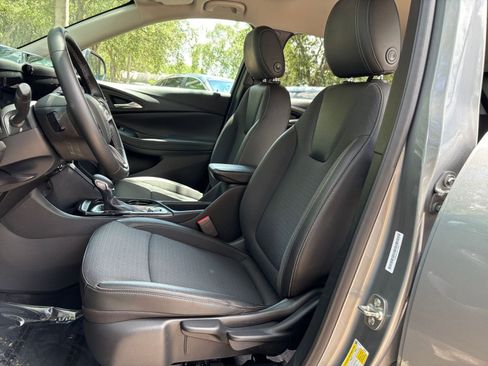 Used 2025 Buick Encore GX Preferred FWD image 25
