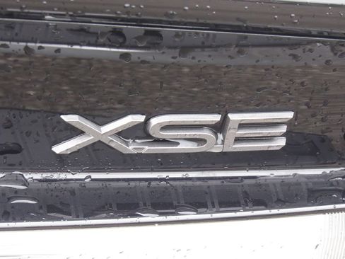 Certified 2024 Toyota Prius Prime FWD image 8